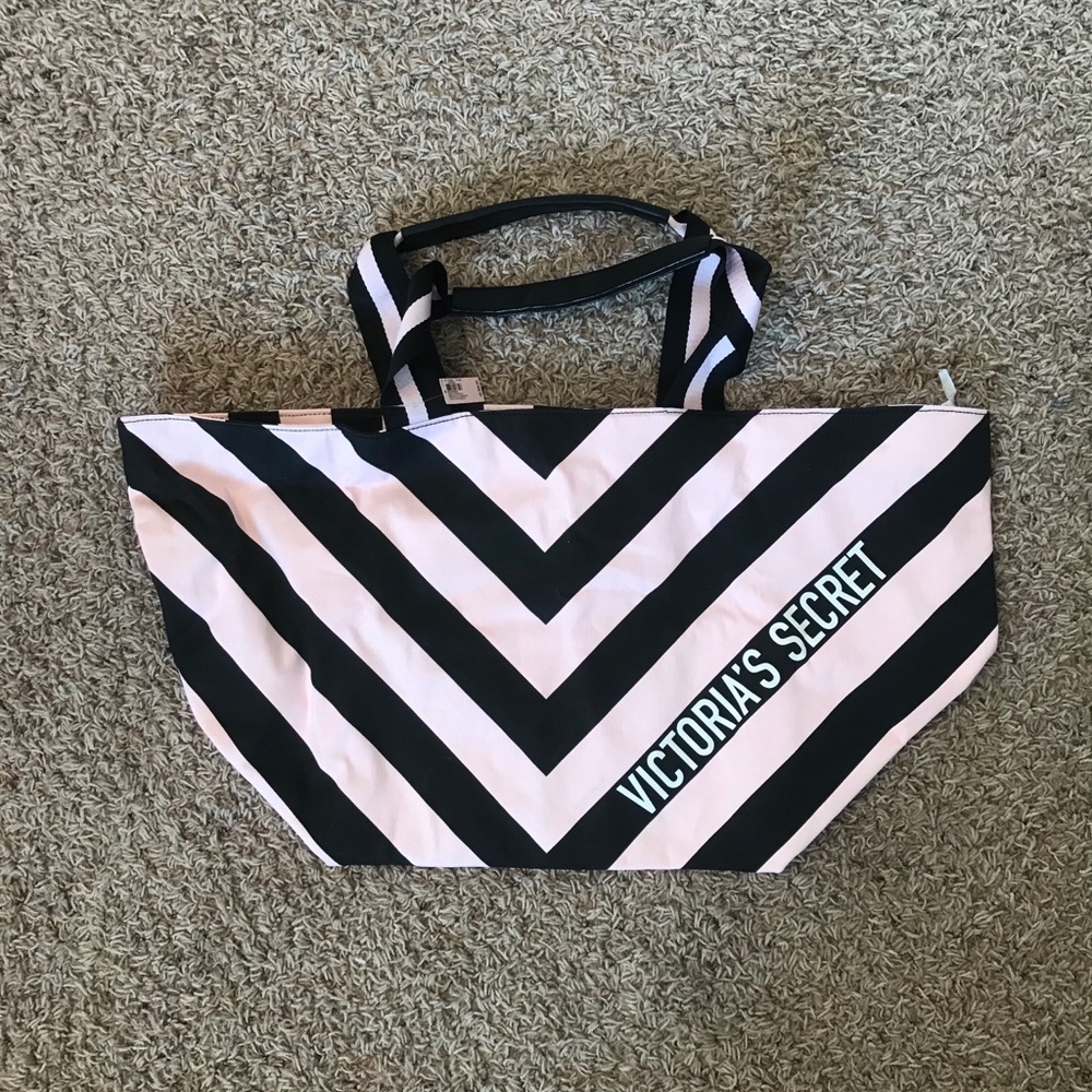 Victoria Secret duffle bag